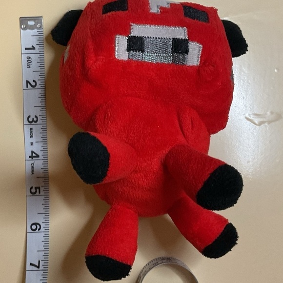 Minecraft OVERWORLD BABY MOOSHROOM Plush STUFFED ANIMAL toy red - Picture 5 of 6